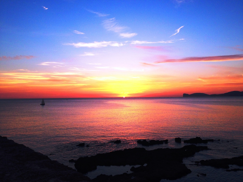 Antonhouse - carbon neutral hotel in Alghero