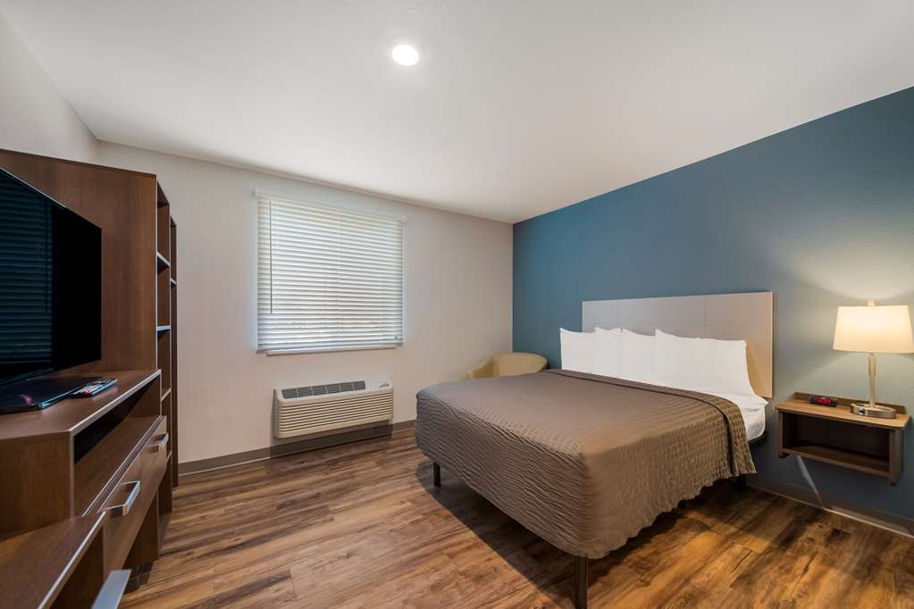WoodSpring Suites Wesley Chapel Tampa - photo 8