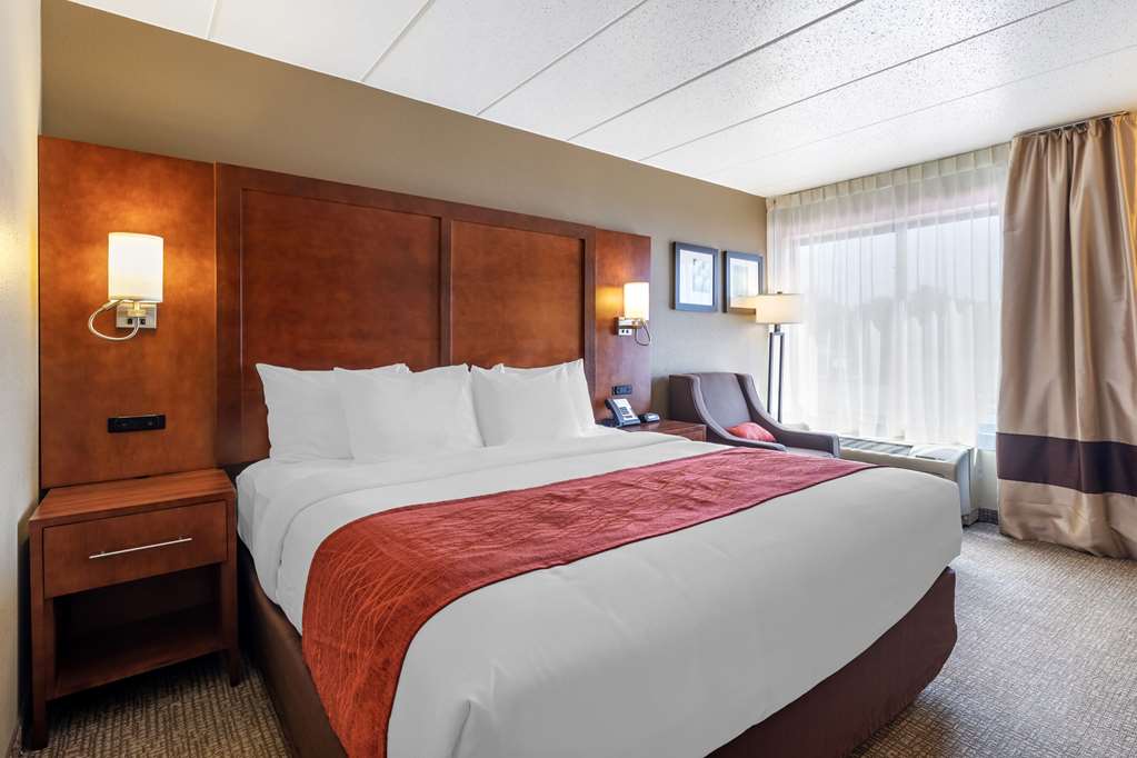 Comfort Inn & Suites Aberdeen near APG - photo 5