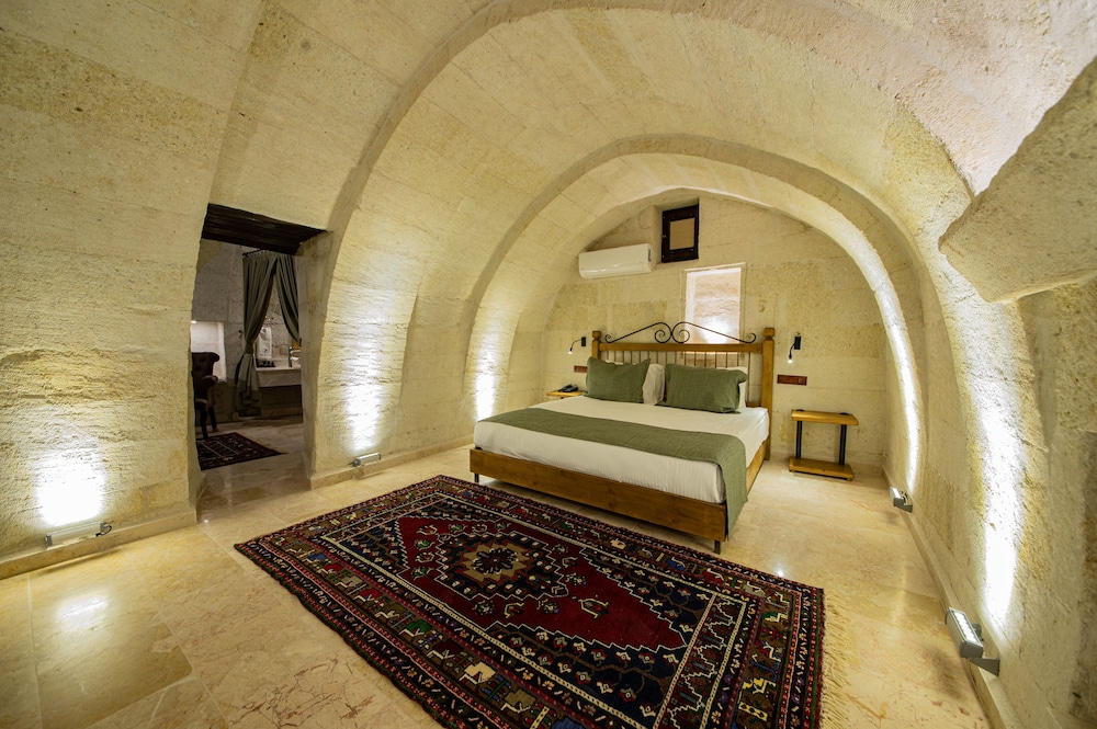 Ares Cave Suites — Nevsehir — photo 3