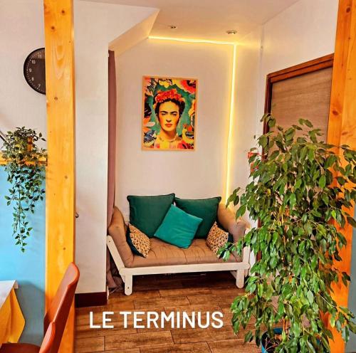 Le Terminus - carbon neutral hotel in Apt