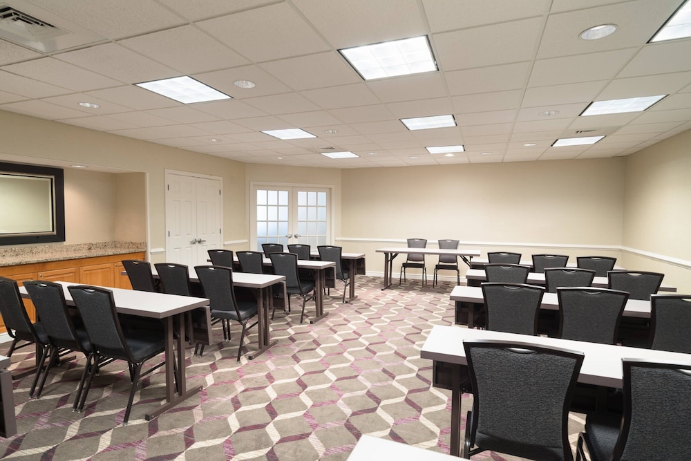 Residence Inn by Marriott Southington - photo 25