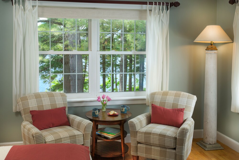 Wolf Cove Inn - photo 18