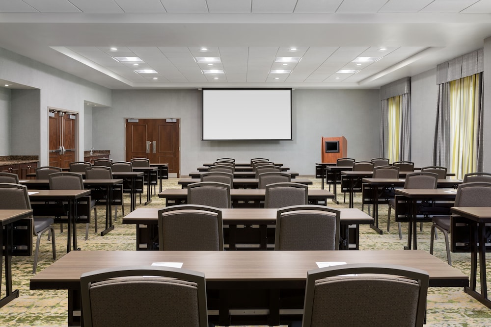 Hilton Garden Inn Greenville - photo 28