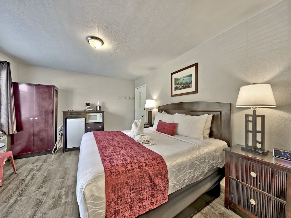 Heavenly Inn - photo 16