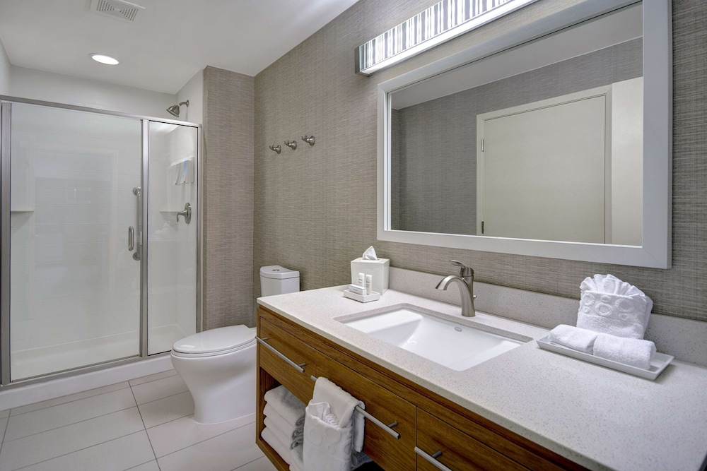 Home2 Suites by Hilton Dallas Frisco - photo 33