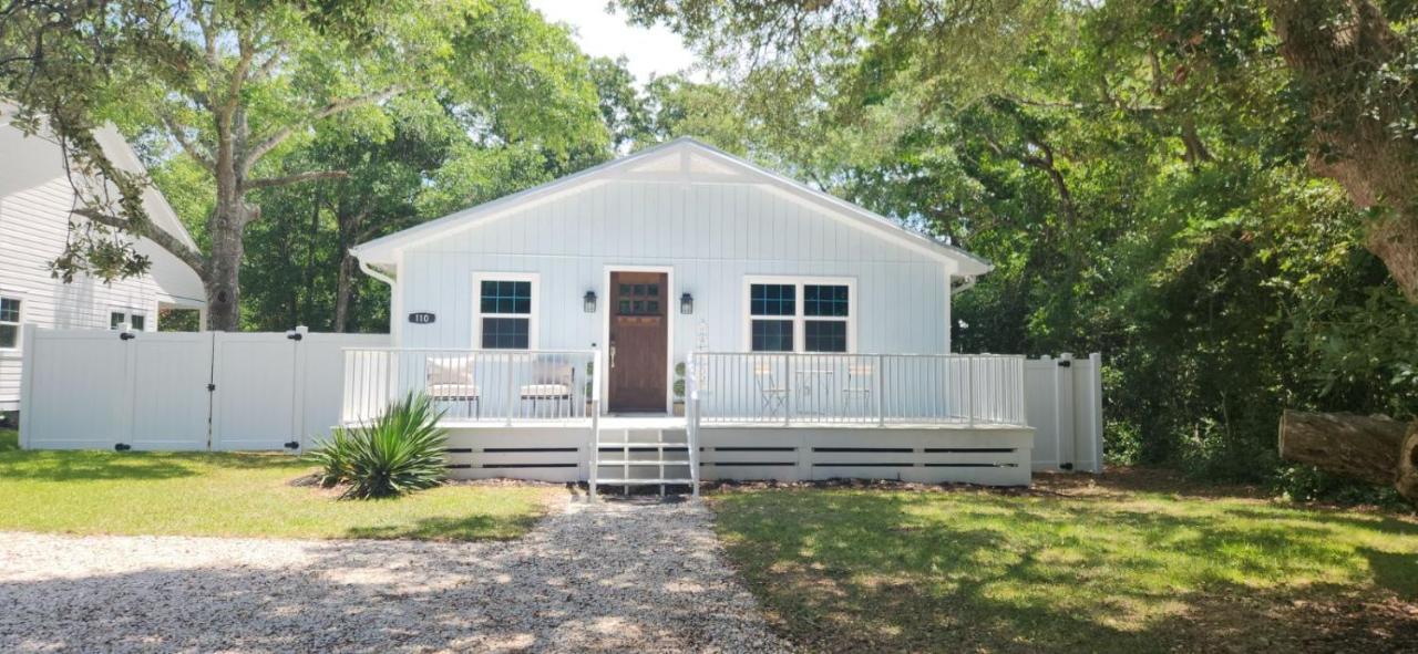 The Blue Wave Quiet & Cozy Beach Retreat — Oak Island — photo 2
