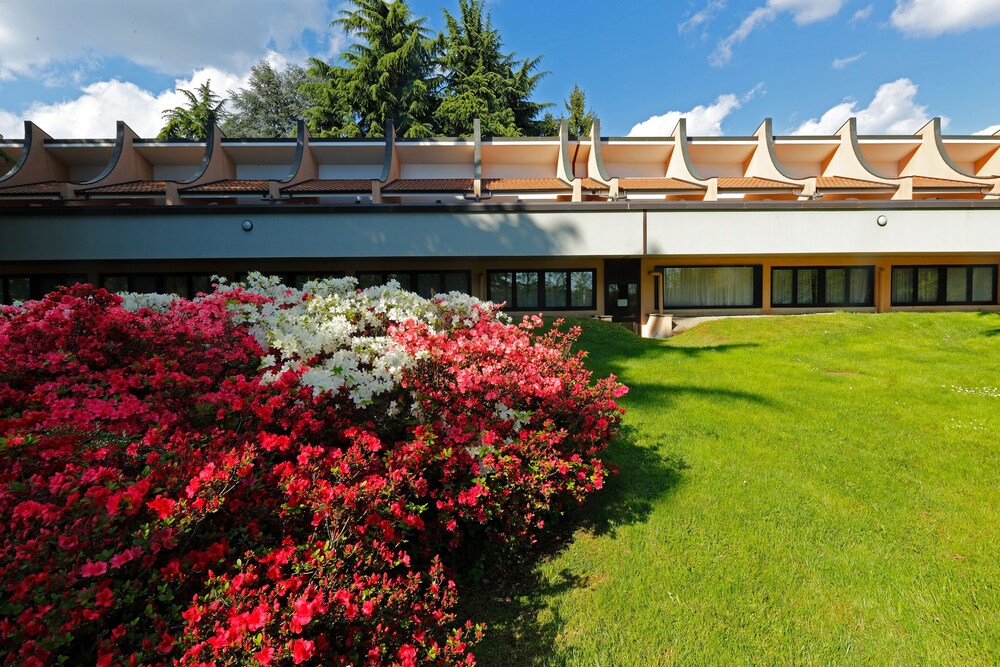 Hotel Pineta — hotel in Busto Arsizio