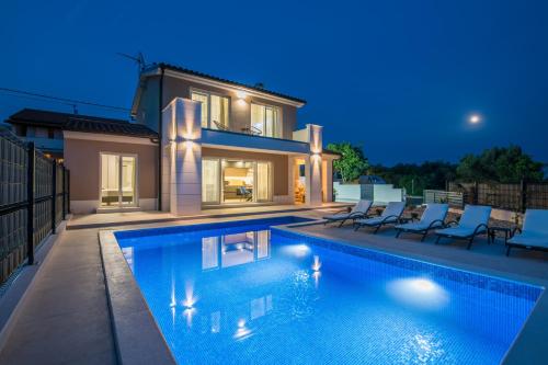 Villa Periska — 4-Star Luxury Hotel in Krk, Croatia