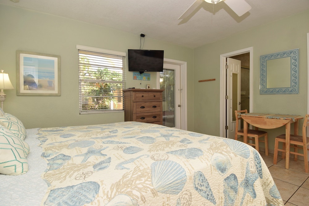 A Beach Retreat - photo 93