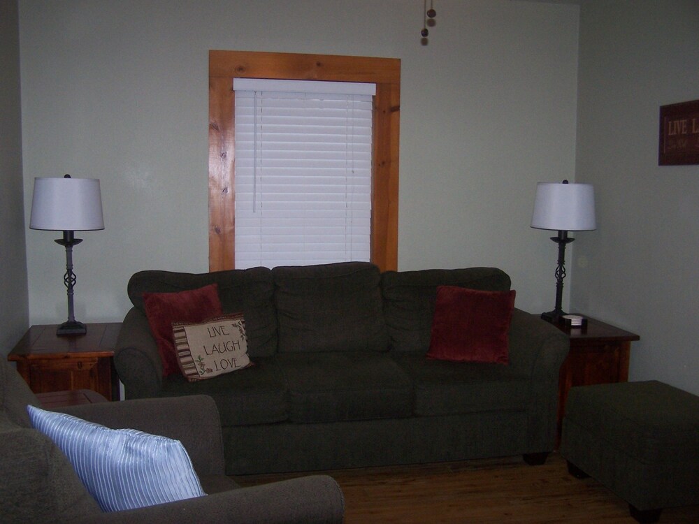Blanco County Inn - photo 54