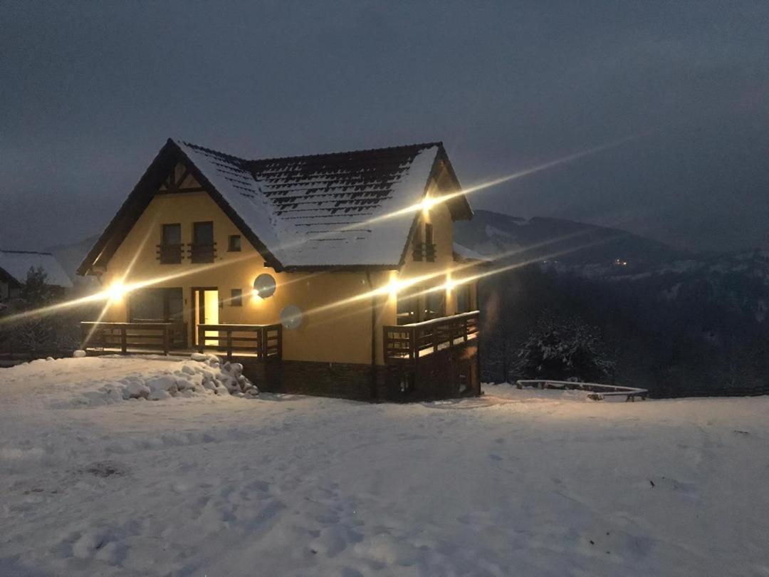 Transylvanian Views — hotel in Pestera