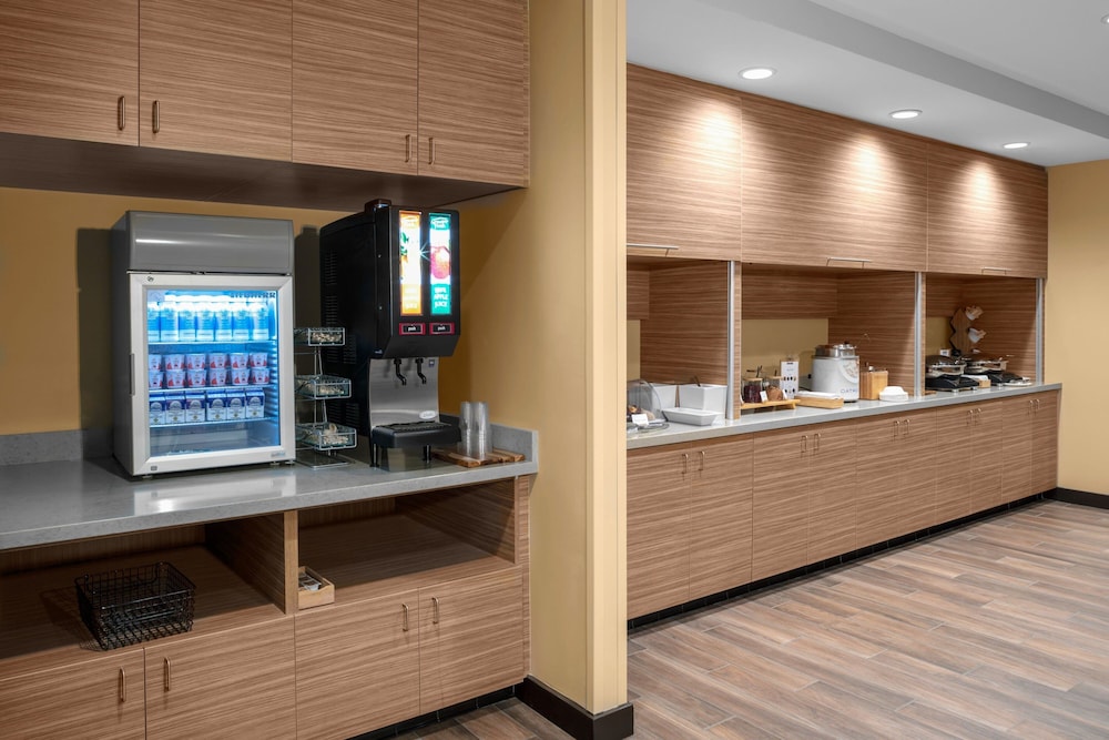 Towneplace Suites By Marriott Tehachapi - photo 16