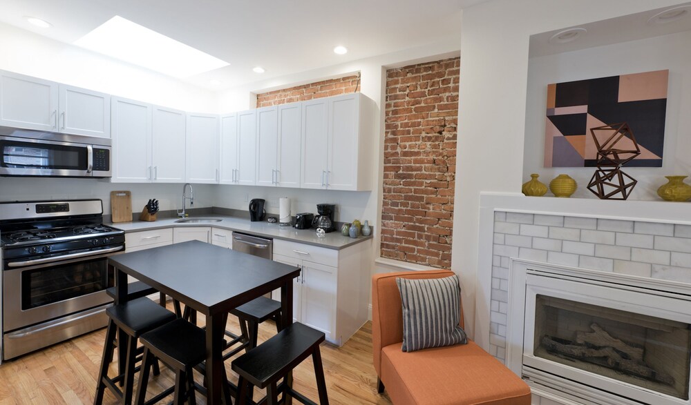 Hip 3BR in Allston by Sonder - photo 10