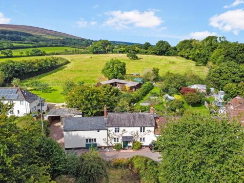 Forge Cottage Wootton Courtenay — 4-Star Luxury Hotel in Minehead, United Kingdom