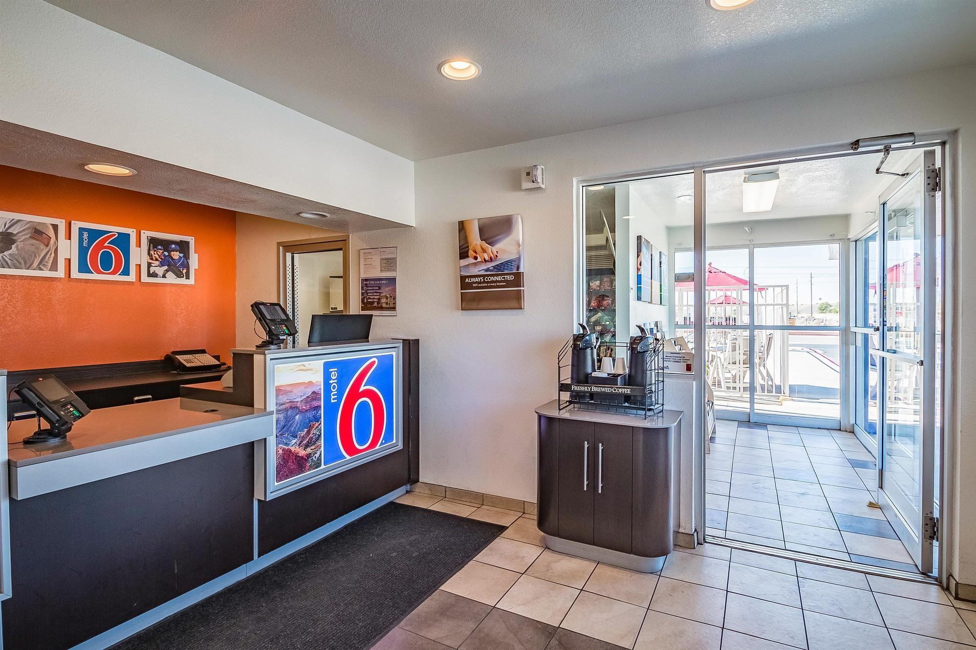 Park Inn by Radisson Salt Lake City Airport - photo 22