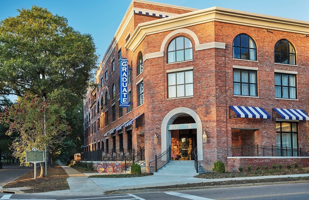 Graduate by Hilton Oxford in Oxford, United States