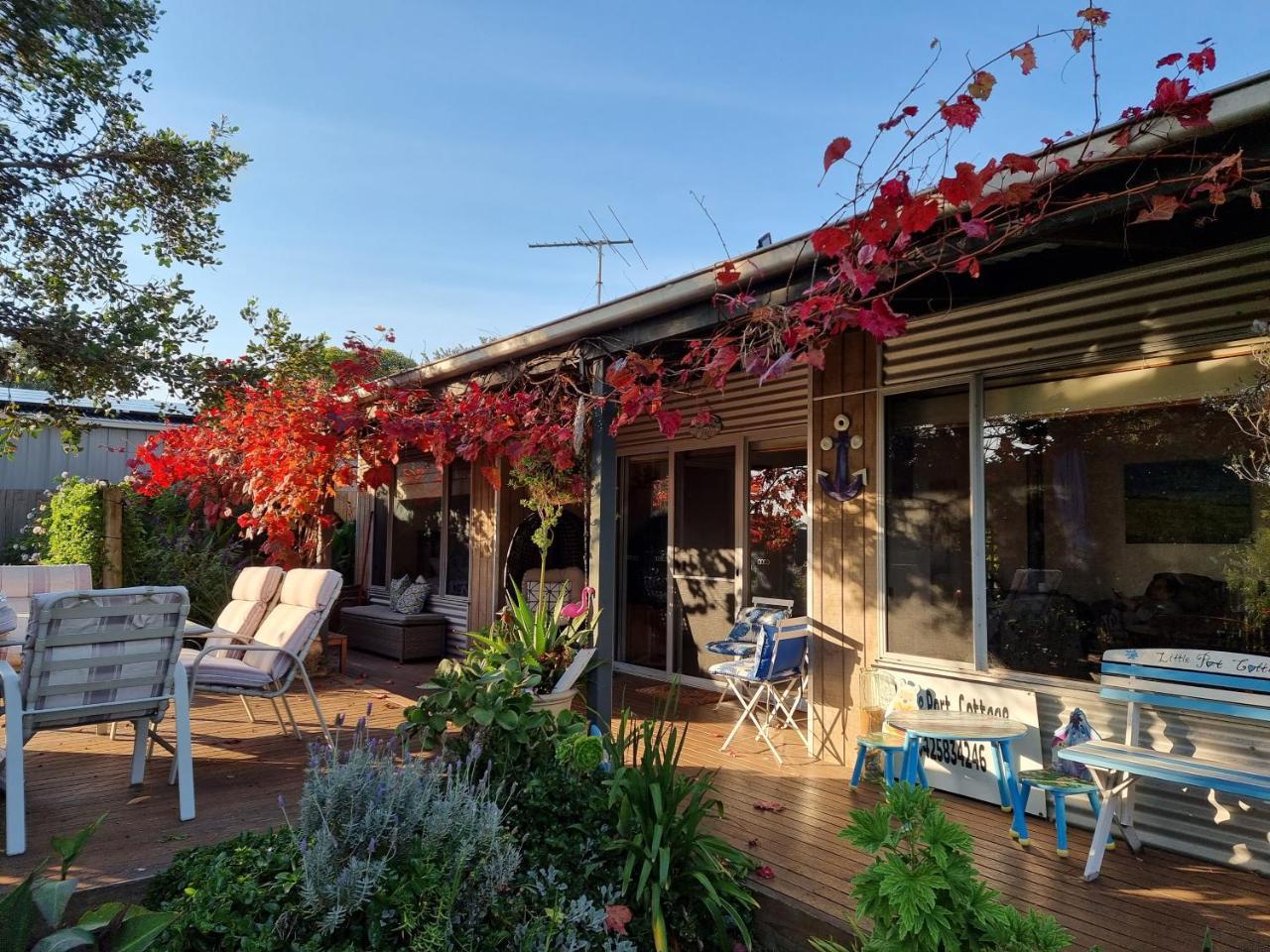 Little Port Cottage — 4-Star Luxury Hotel in Portarlington, Australia