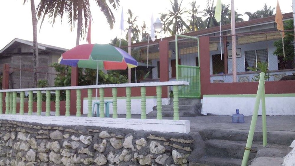 Our Place Guesthouse — Samboan — photo 2