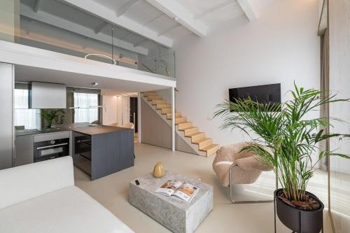 Radio City Loft 435 By Domvia — 4-Star Luxury Hotel in Kaunas, Lithuania