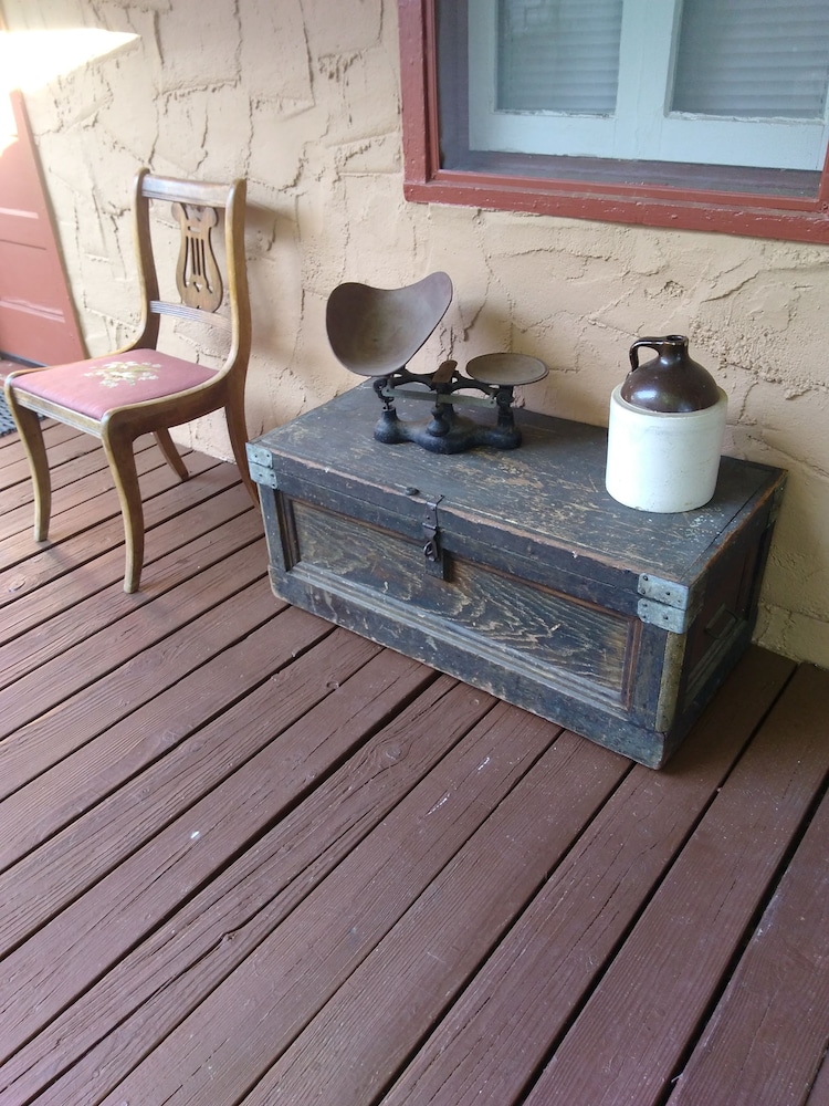 Shep's Miners Inn - photo 50