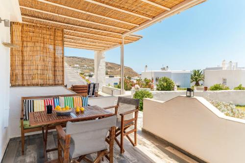 Porto Galini Tinos Triantaros 104 in Tinos, Greece