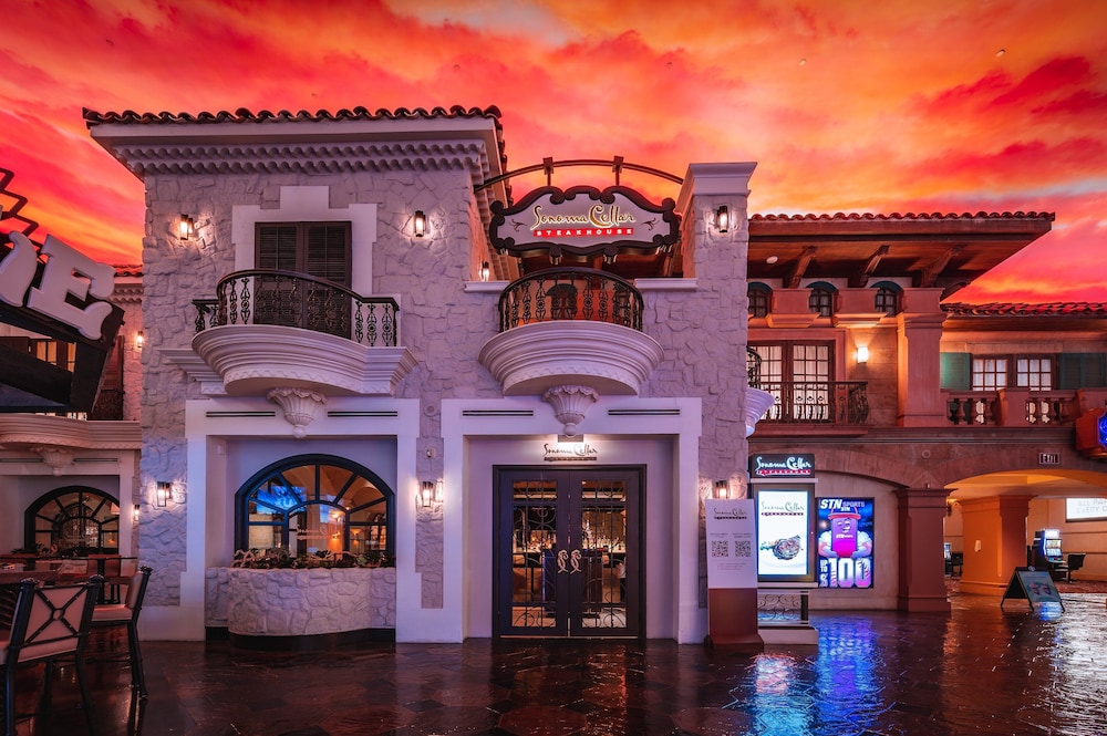 Sunset Station Hotel & Casino - photo 57