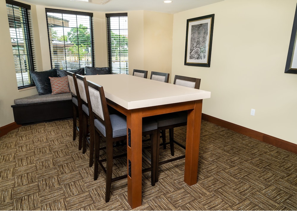 Staybridge Suites Temecula Wine Country - photo 3