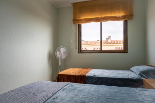 AT031 Comunidad con 2 piscinas a 5 min a pie de la playa — 4-Star Luxury Hotel in Torredembarra, Spain