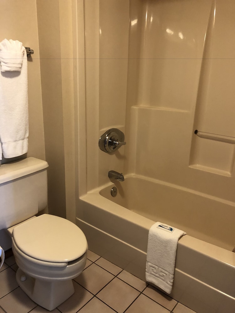 Riverwood Inn of Glenwood - photo 11