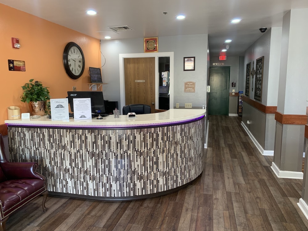 Guest House Inn - photo 2