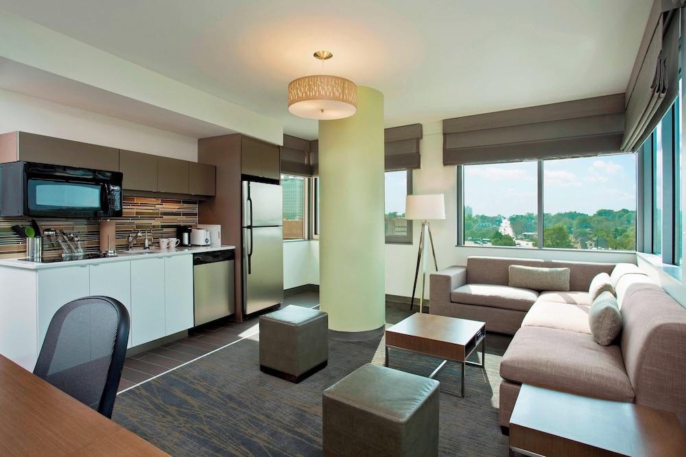 Element Omaha Midtown Crossing - photo 27
