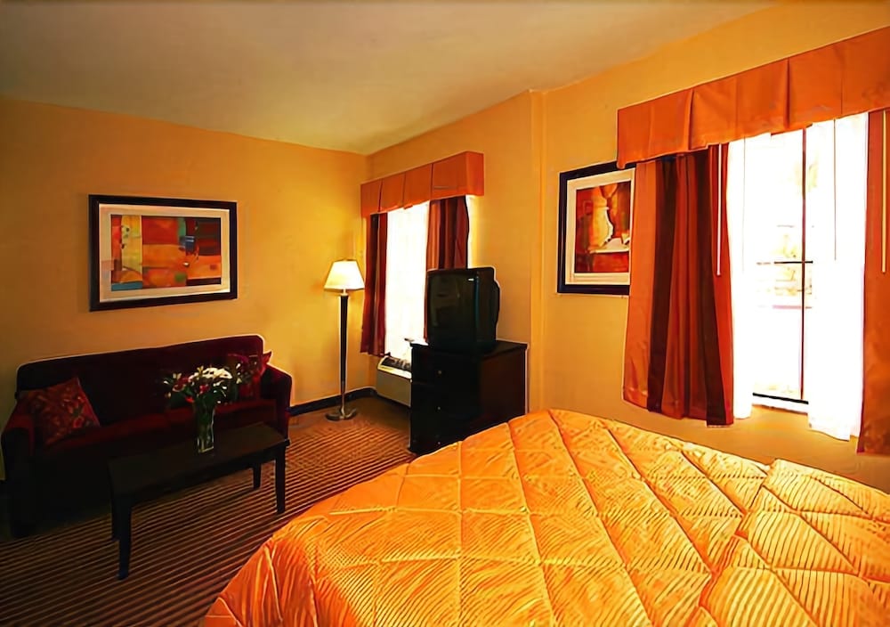 Candlewood Suites Houston NE Stafford by IHG - photo 10