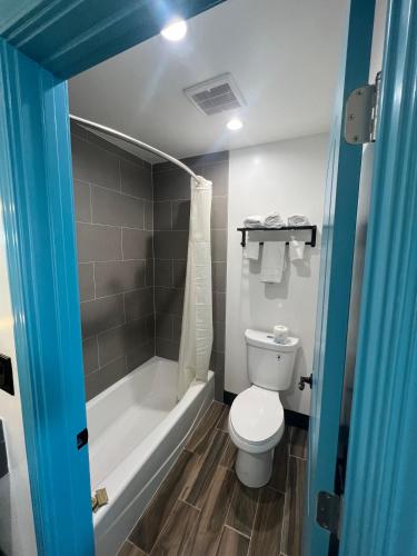 Arlo Motel near LAX SoFi Stadium - photo 30