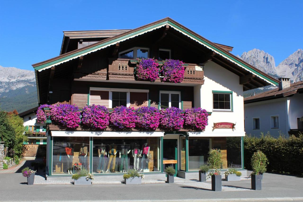 Appartement Alpking — 4-Star Luxury Hotel in Ellmau, Austria