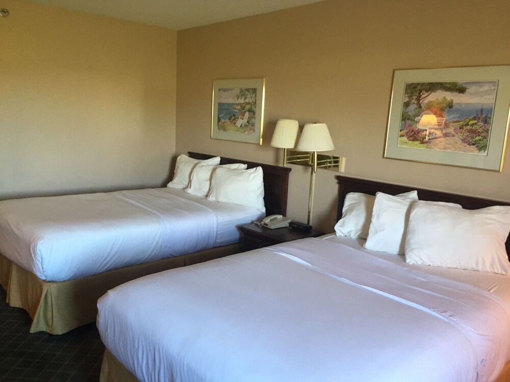 Briarwood Inn of Sparta - photo 10