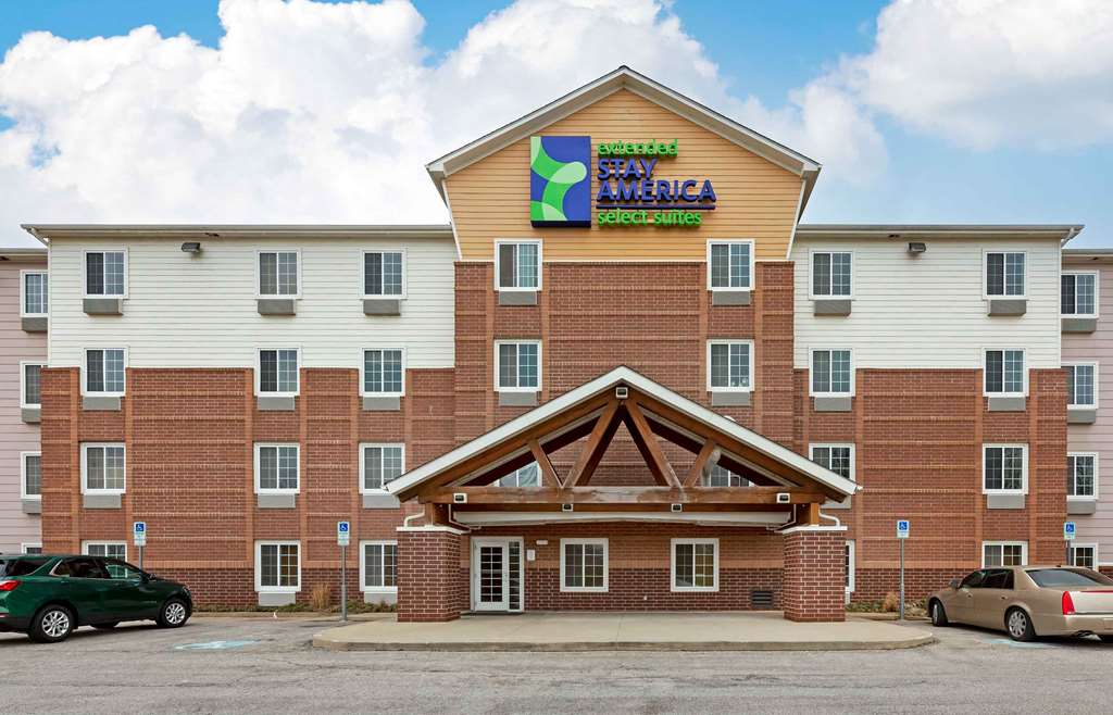 WoodSpring Suites Cleveland Airport in Cleveland, United States