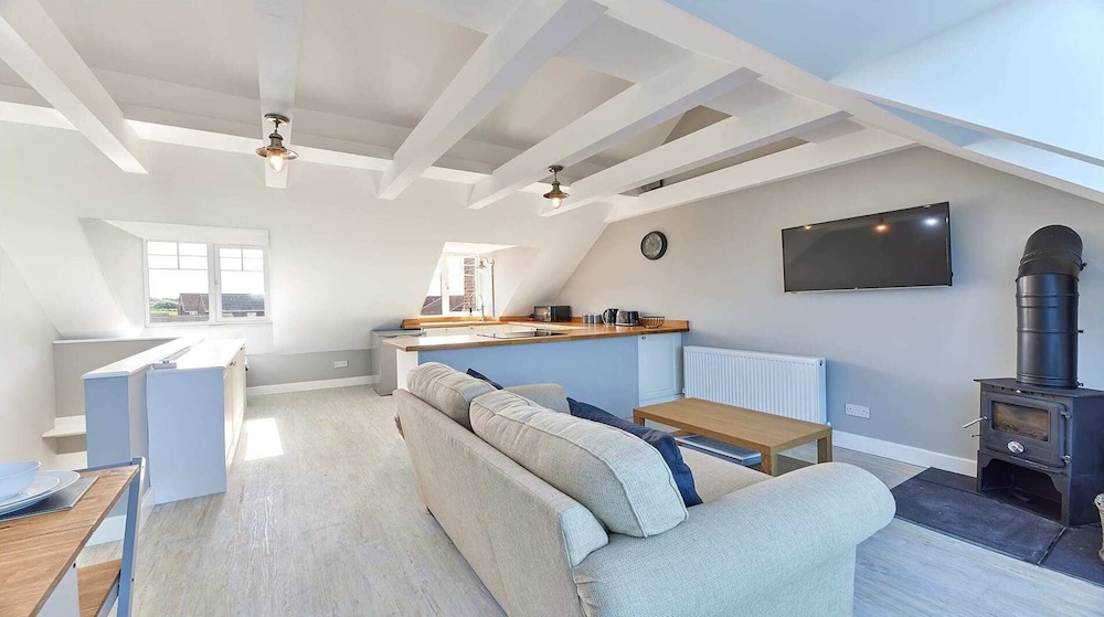 Host & Stay Castle View — 4-Star Luxury Hotel in Seahouses, United Kingdom