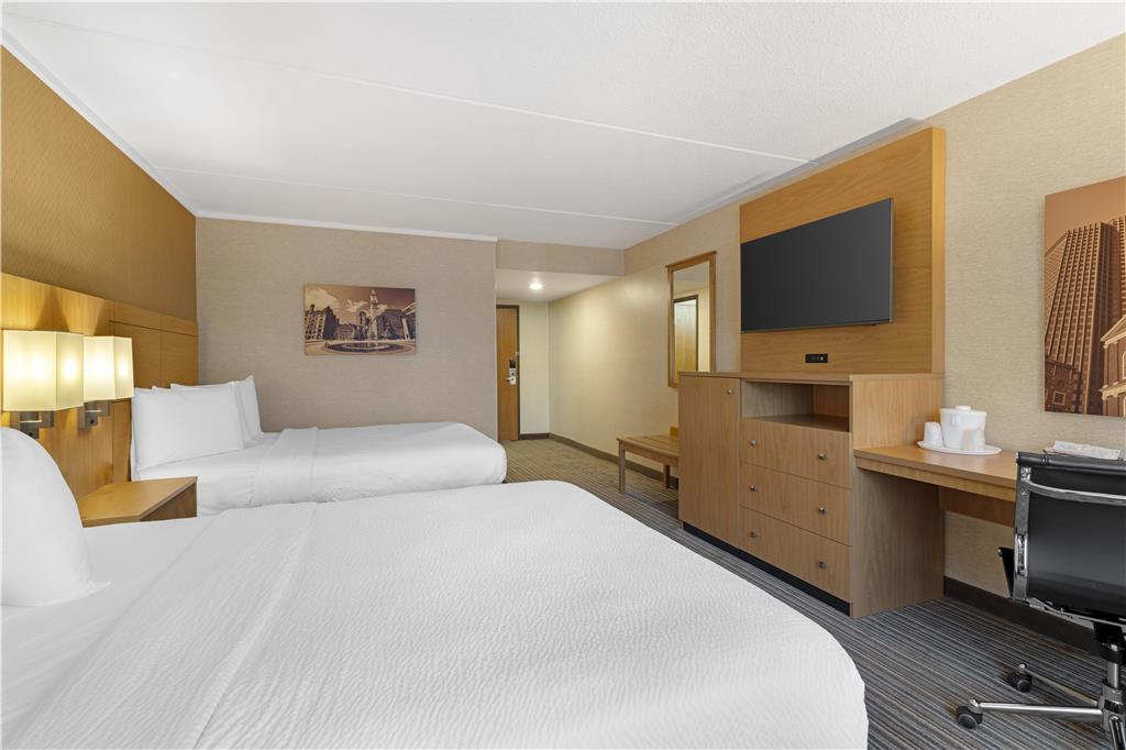 Best Western Royal Plaza Hotel & Trade Center - photo 60