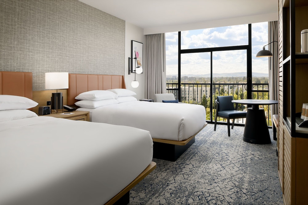 Sheraton Park Hotel at the Anaheim Resort - photo 12