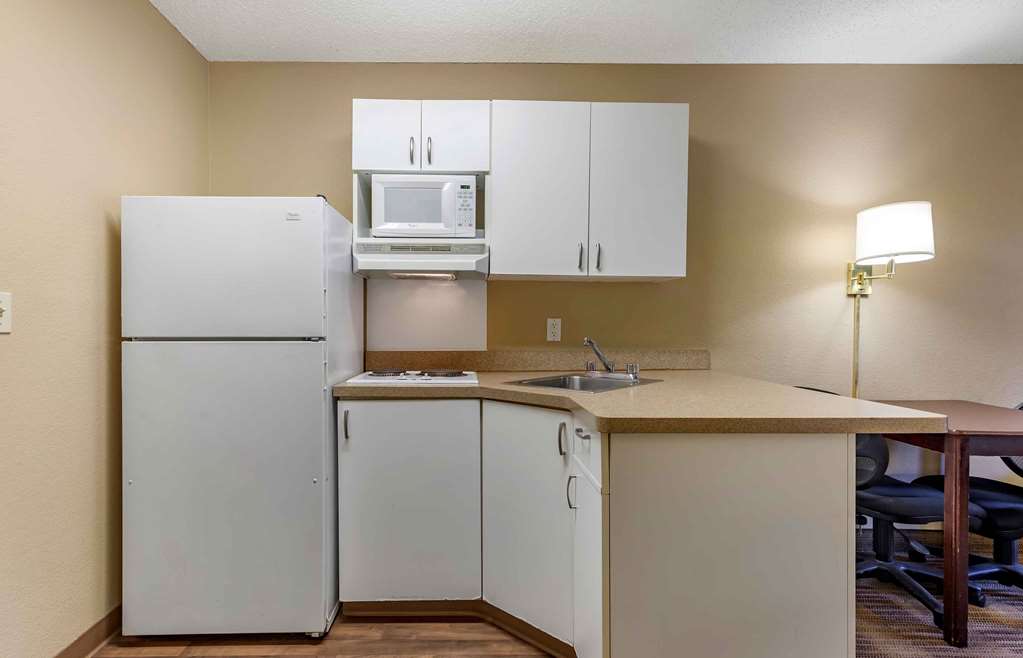 Extended Stay America Suites Austin Northwest Arboretum - photo 23