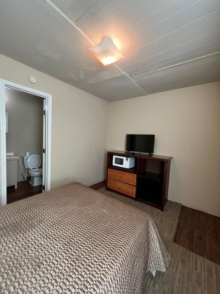 Extended Stay of Carrizo Springs - photo 10