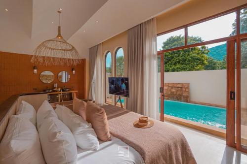 Sirava Kohlarn สิราวา เกาะล้าน - carbon neutral hotel in Pattaya