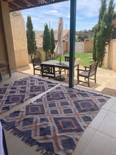 El Encanto de Un Pueblo pet-friendly hotel Grajal De Campos
