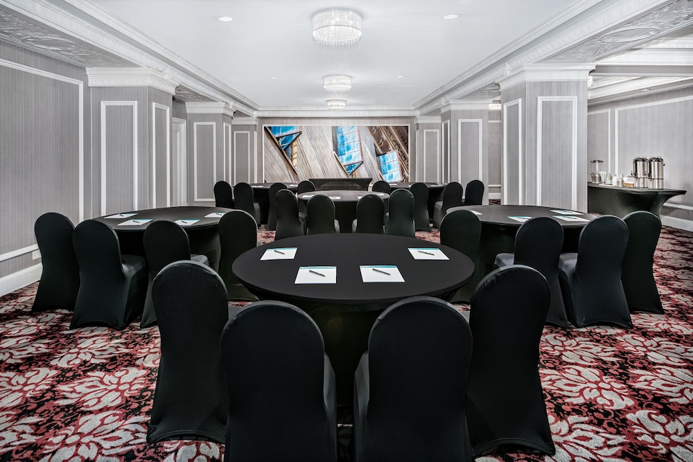 Hotel Indigo Dallas Downtown by IHG - photo 37