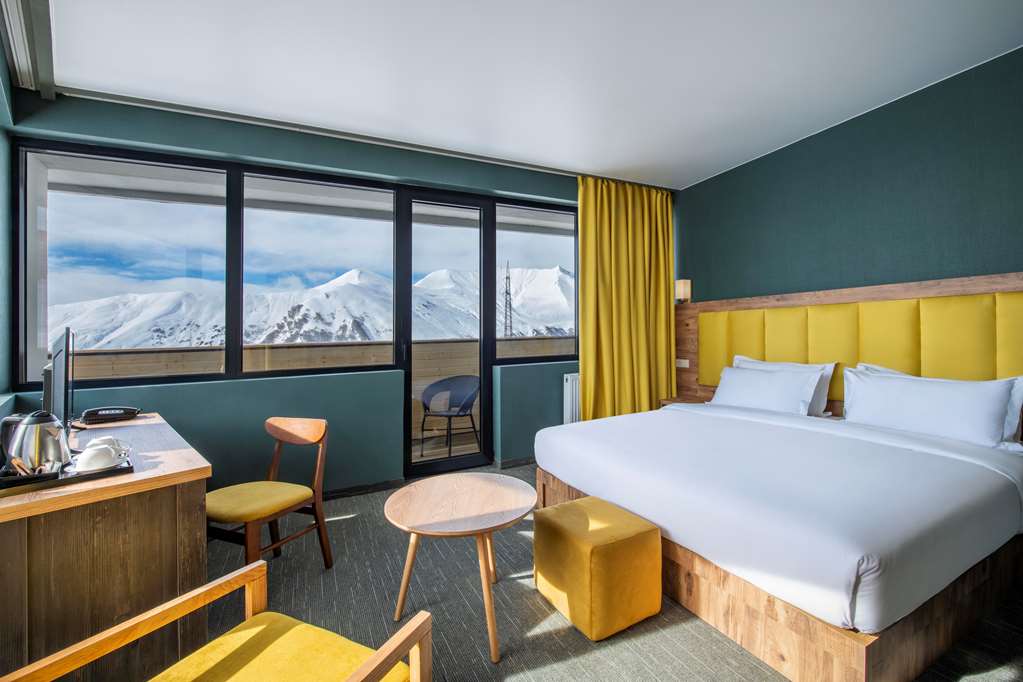 Best Western Gudauri Family Room