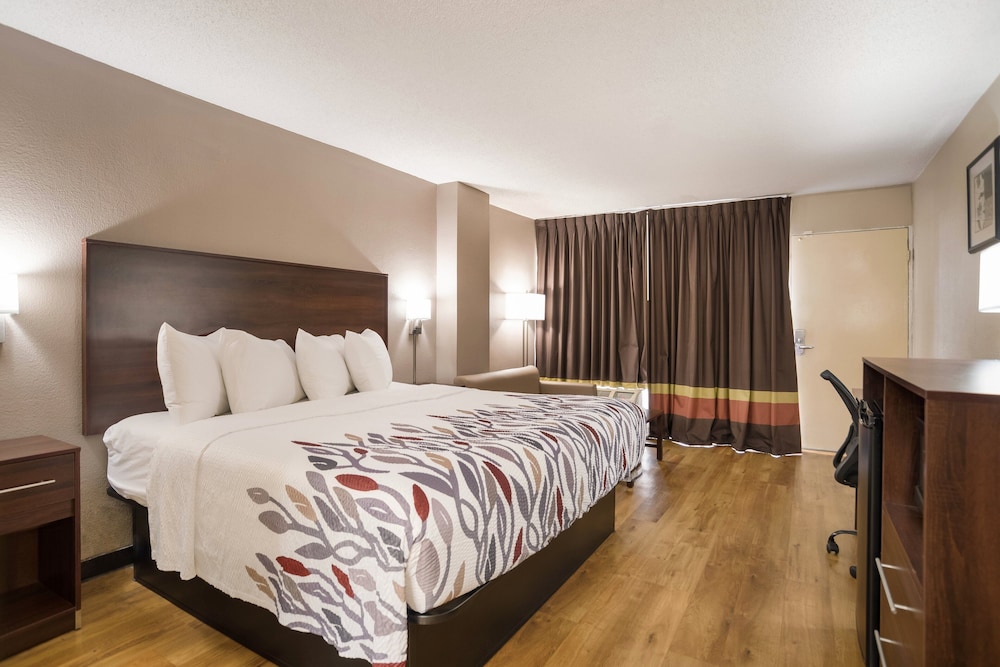 Red Roof Inn Baltimore South Glen Burnie - photo 16