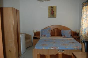 Marinette Hotel