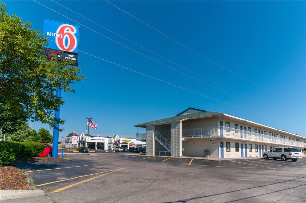 Motel6 Farmington Hills MI Northwest Farmington Hills - photo 11