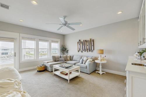 No Time to Worry in Rockport, United States